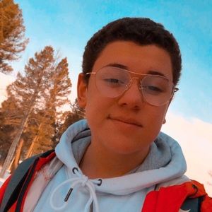 Meet your Posher, Chandler